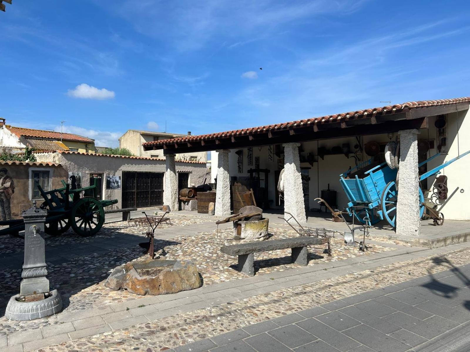 Su Tostobiu Villa San Nicolo d'Arcidano Exterior foto