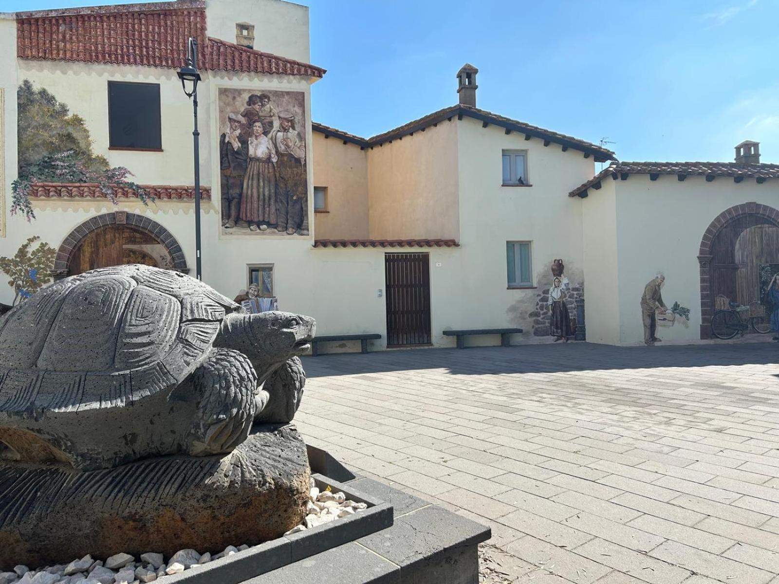 Su Tostobiu Villa San Nicolo d'Arcidano Exterior foto